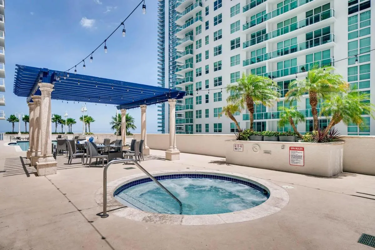 Image 3 of The Stay At Brickell Club
