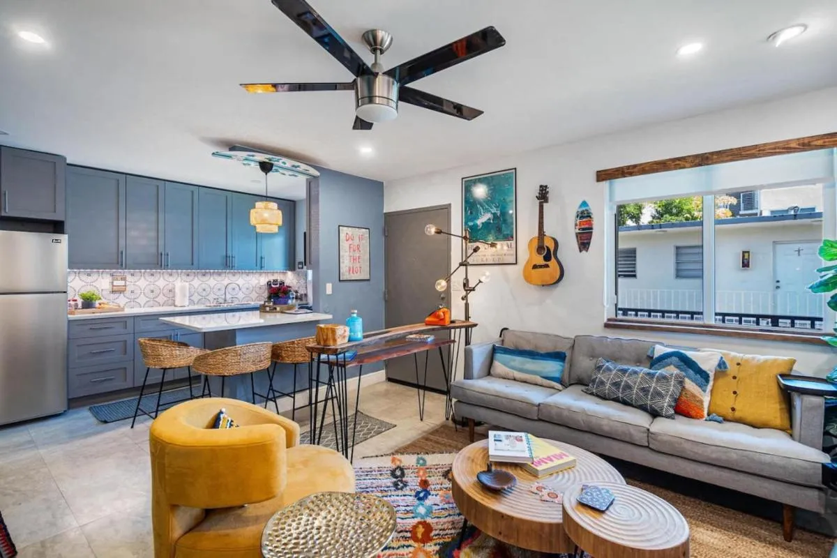Image 4 of The SurfSide Hideout Charming Cozy Central