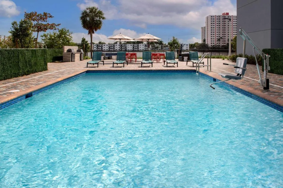 Image 3 of Tru By Hilton Miami Airport South Blue Lagoon, Fl
