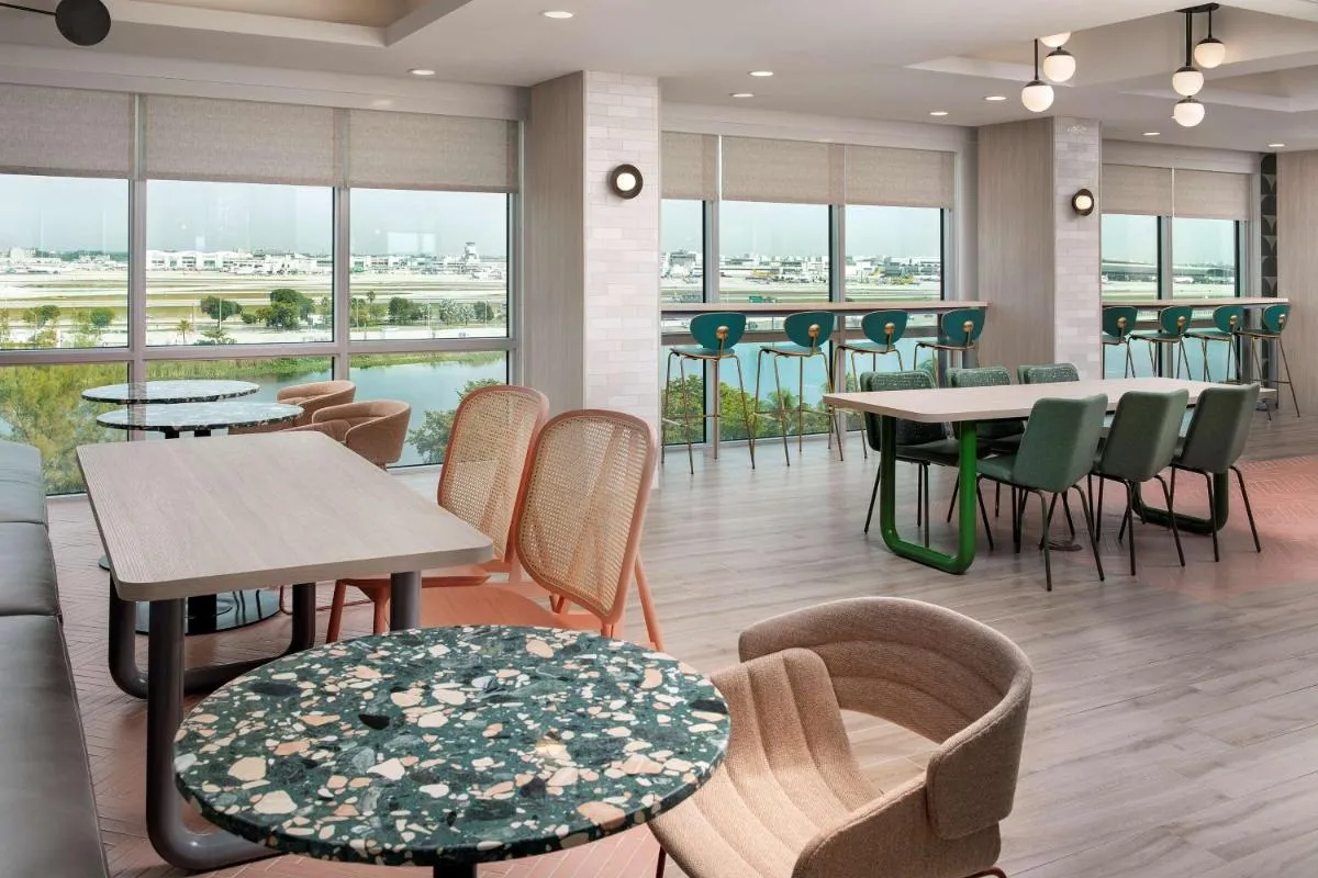 Image 4 of Tru By Hilton Miami Airport South Blue Lagoon, Fl