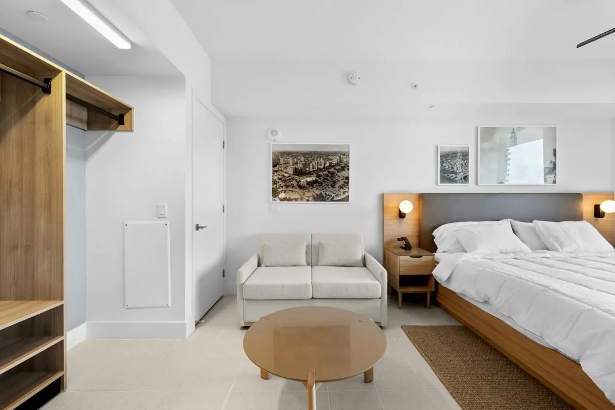 Image 1 of Ultimate Elegance Studio with Panoramic City Views