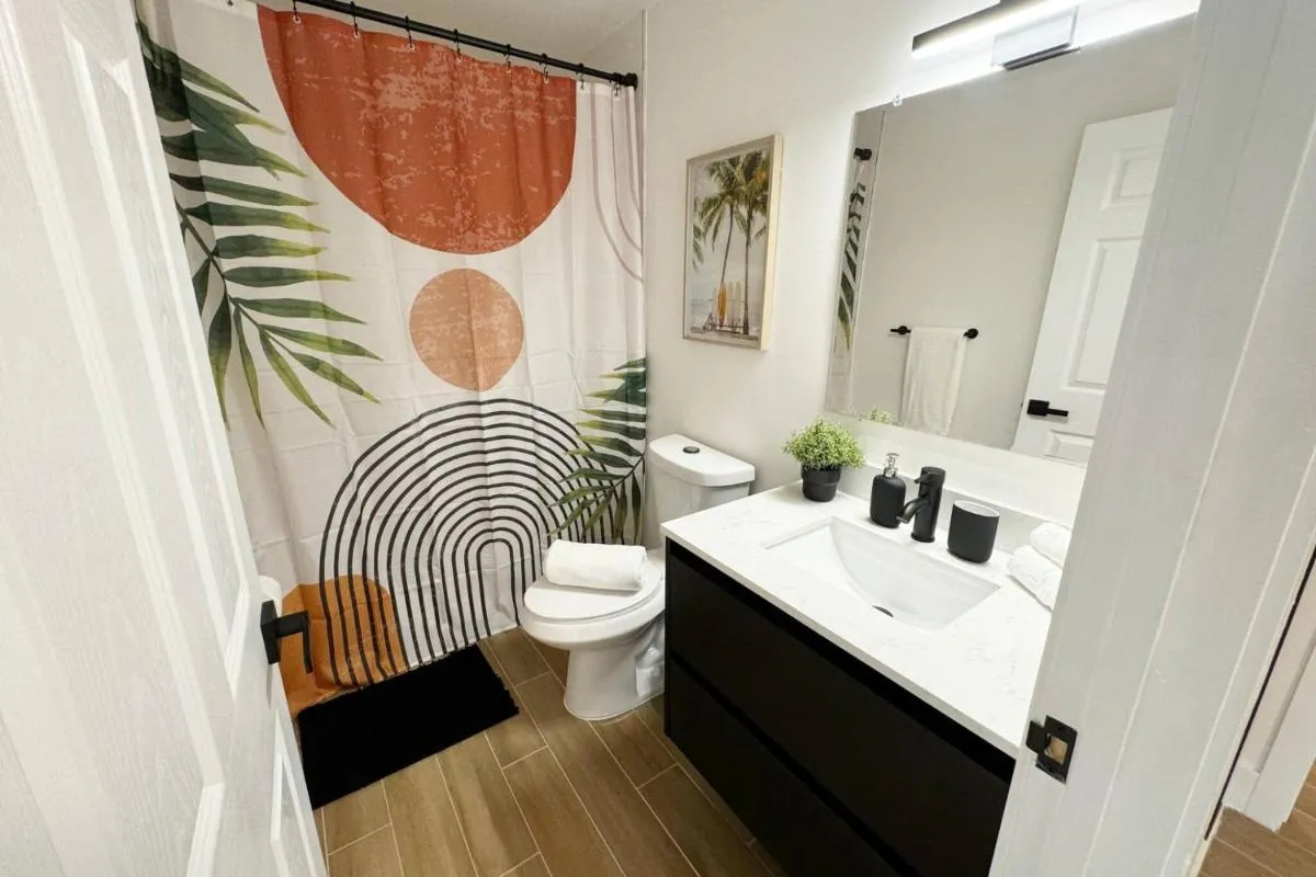 Image 6 of Urban Elegance: Trendy Modern Apartment in Wynwood