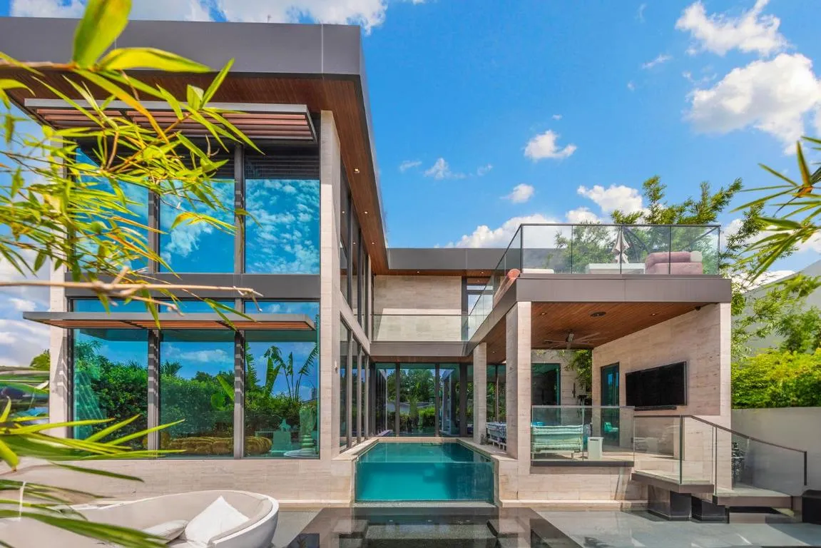 Image of VILLA MODERN SUPER LUXURY MIAMI BEACh
