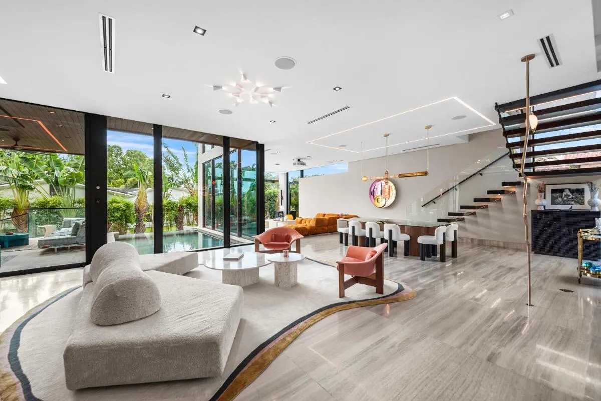 Image 5 of VILLA MODERN SUPER LUXURY MIAMI BEACh