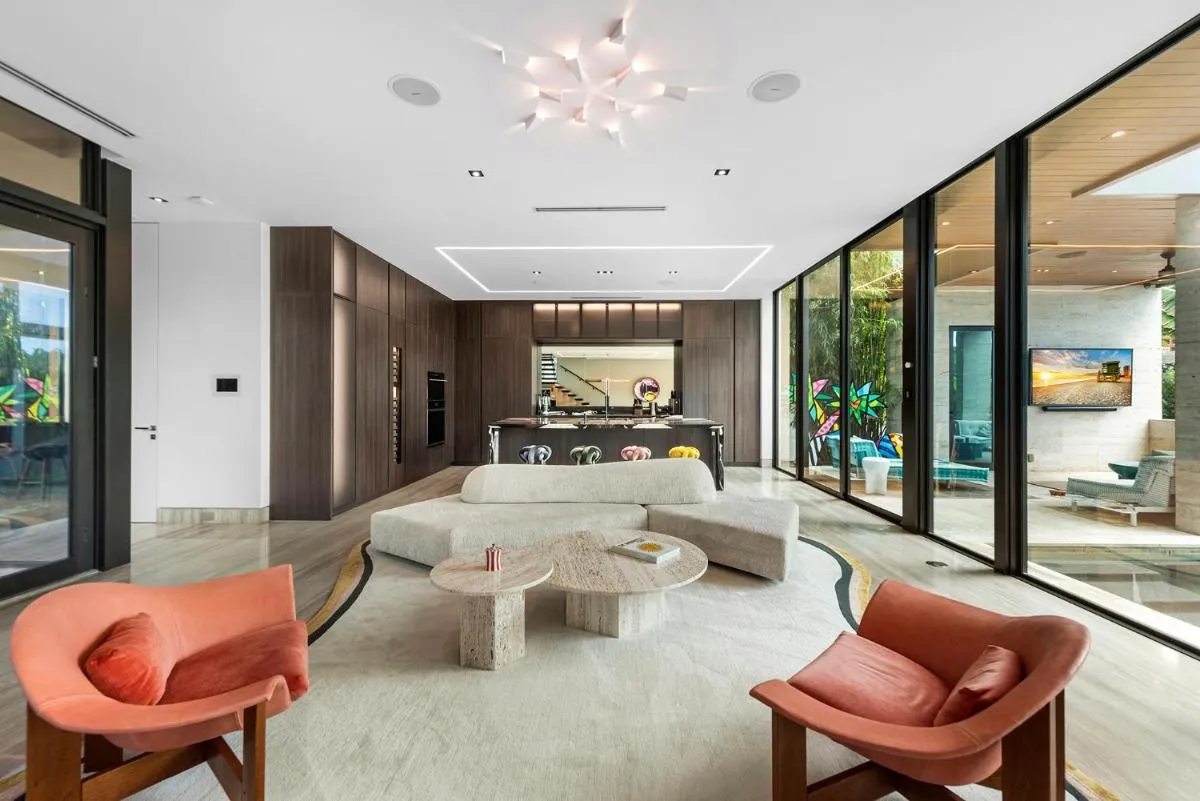 Image 2 of VILLA MODERN SUPER LUXURY MIAMI BEACh