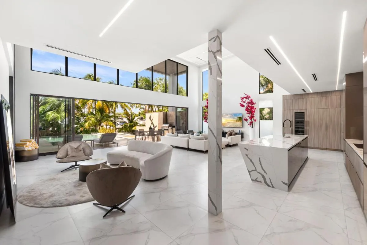 Image 4 of VILLA WATERFRONT MIAMI 6 BEDROOMs SLEEPS 14 PEOPLE
