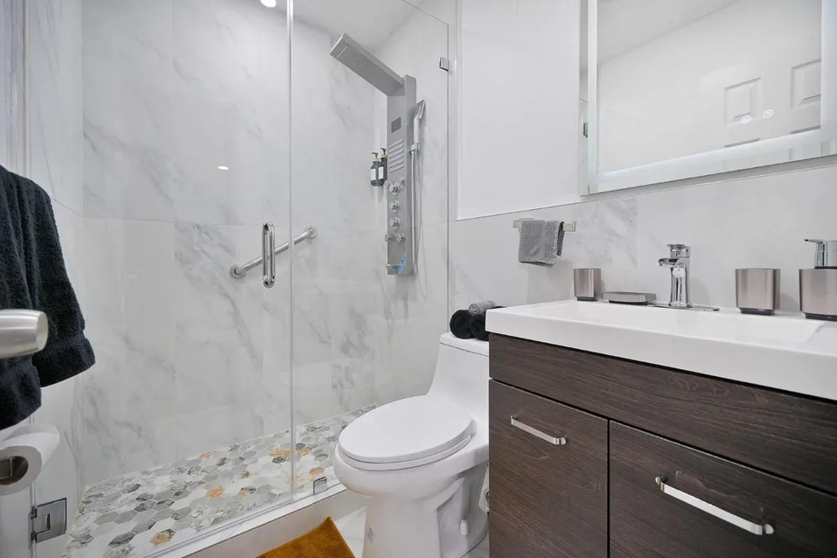 Image 2 of Vacay Spot Wynwood Jungle Getaway, Shower Massage jets, BBQ, Patio LED vibes, Prime LOC! 6 blocks away from Bars, Nite Clubs, Res, Shops