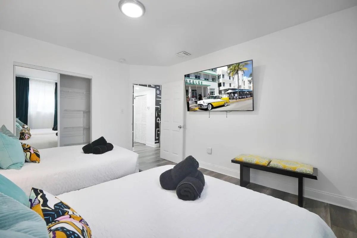 Image 1 of Vacay Spot Wynwood comfy Hub #1 2 BBQs Patio vibes, Prime LOC! 6 blocks away from Bars, Nite Clubs, Res, Shops