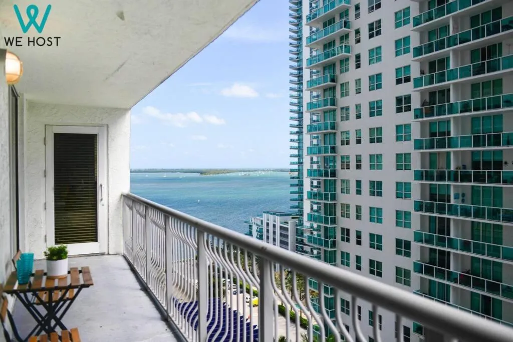 Image 3 of We Host – Amazing Condo Brickell With Ocean-Pool View