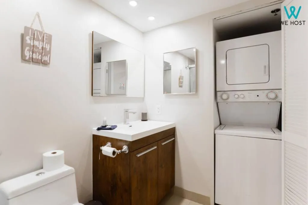 Image 2 of We Host Wonderful 3 BR Condo At Brickell W Gym