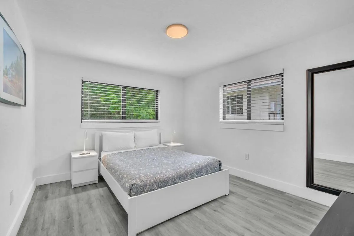 Image 6 of West Brickell – #3 – Renovated 2 1 & Parking