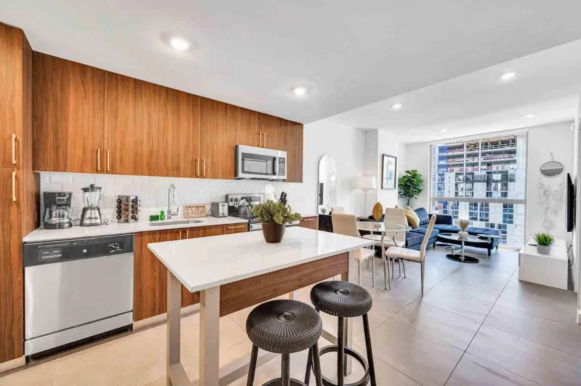 Image of Wonderful Unit In Downtown Miami With Free Parking