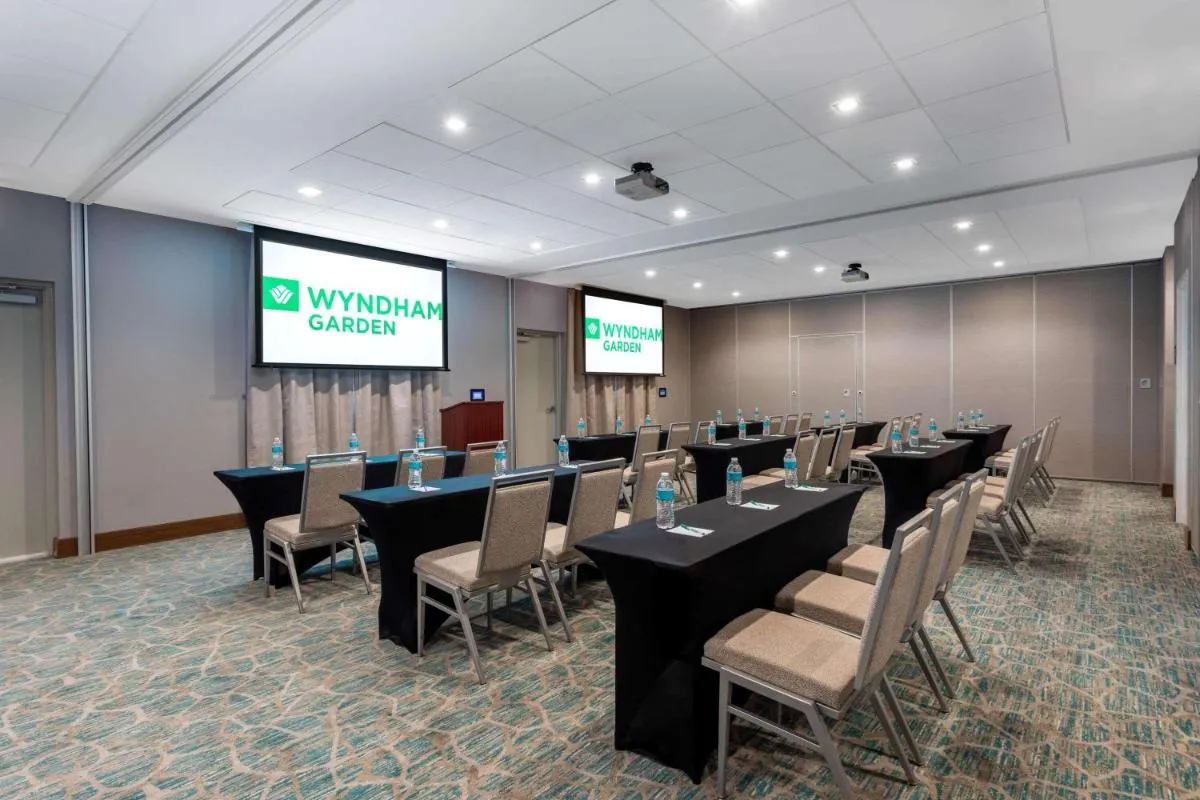 Image 4 of Wyndham Garden Miami International Airport