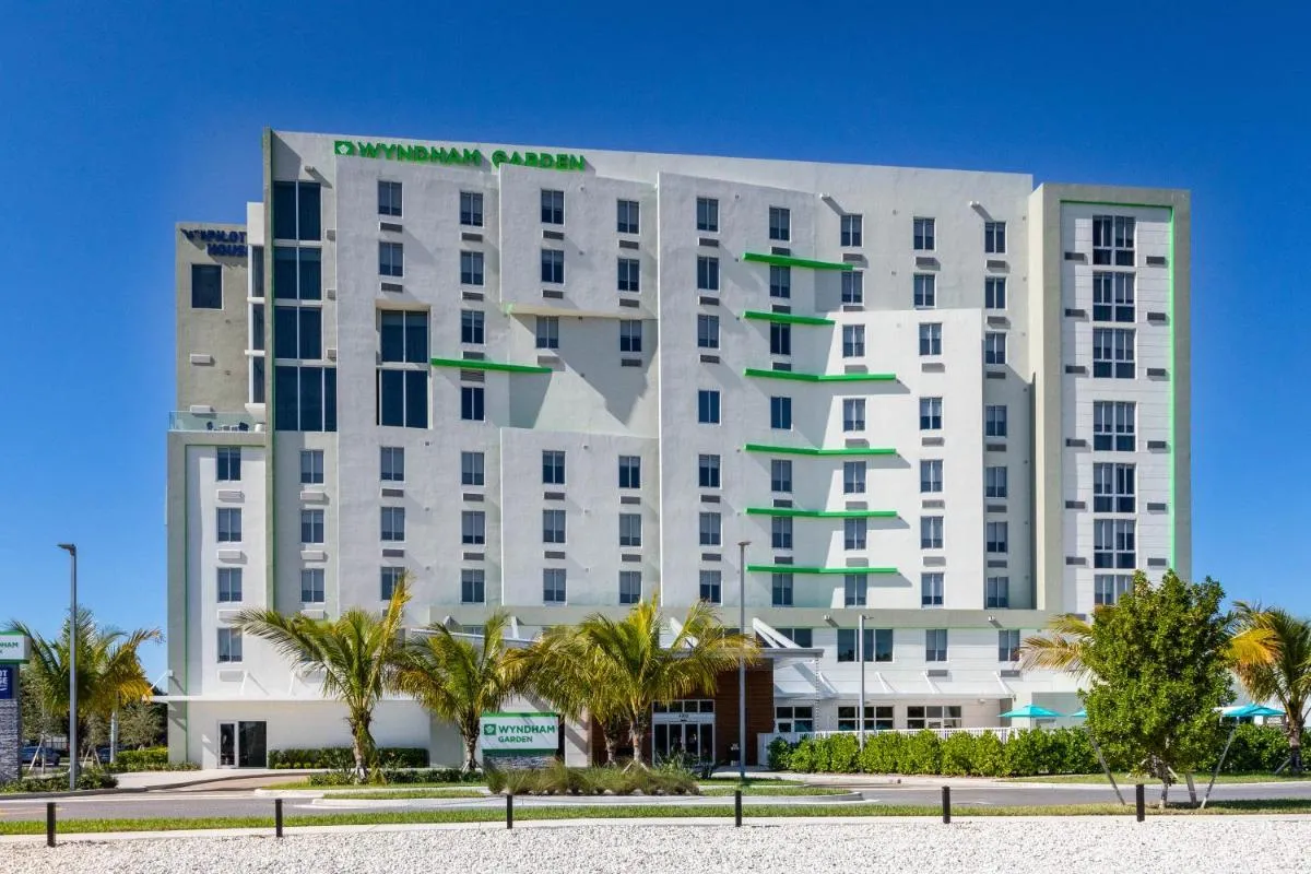 Image 3 of Wyndham Garden Miami International Airport