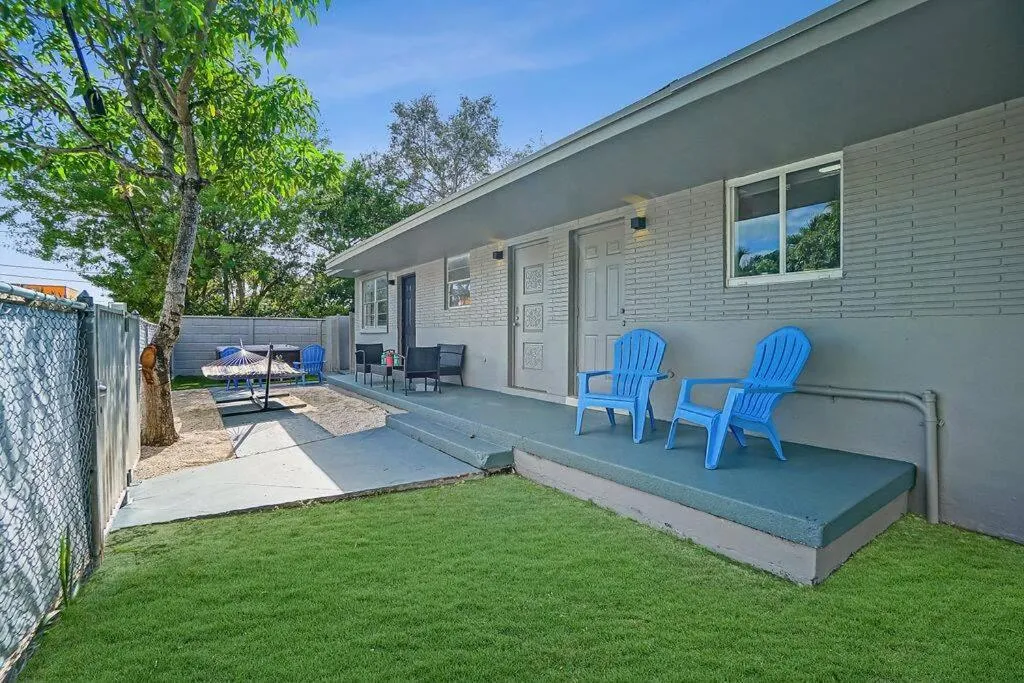 Image 6 of Wynwood Bungalow Hottub & Pking