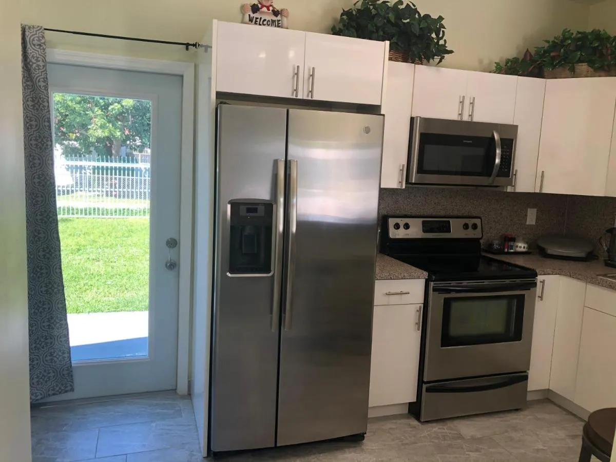 Image 3 of Your House in Miami