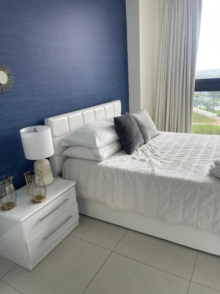 Image 4 of cozy studio at doral