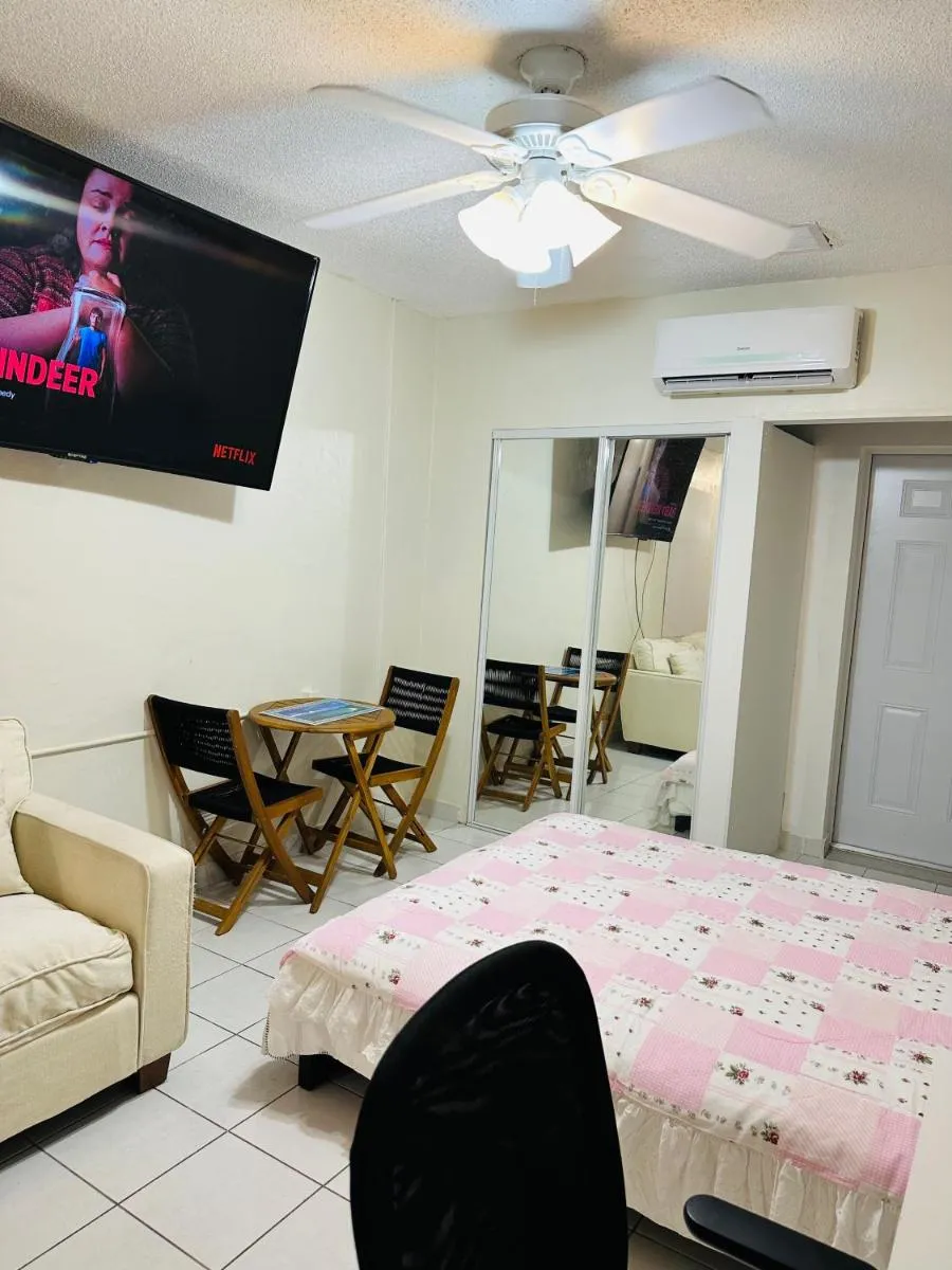 Image 5 of lovely apartment with free parking