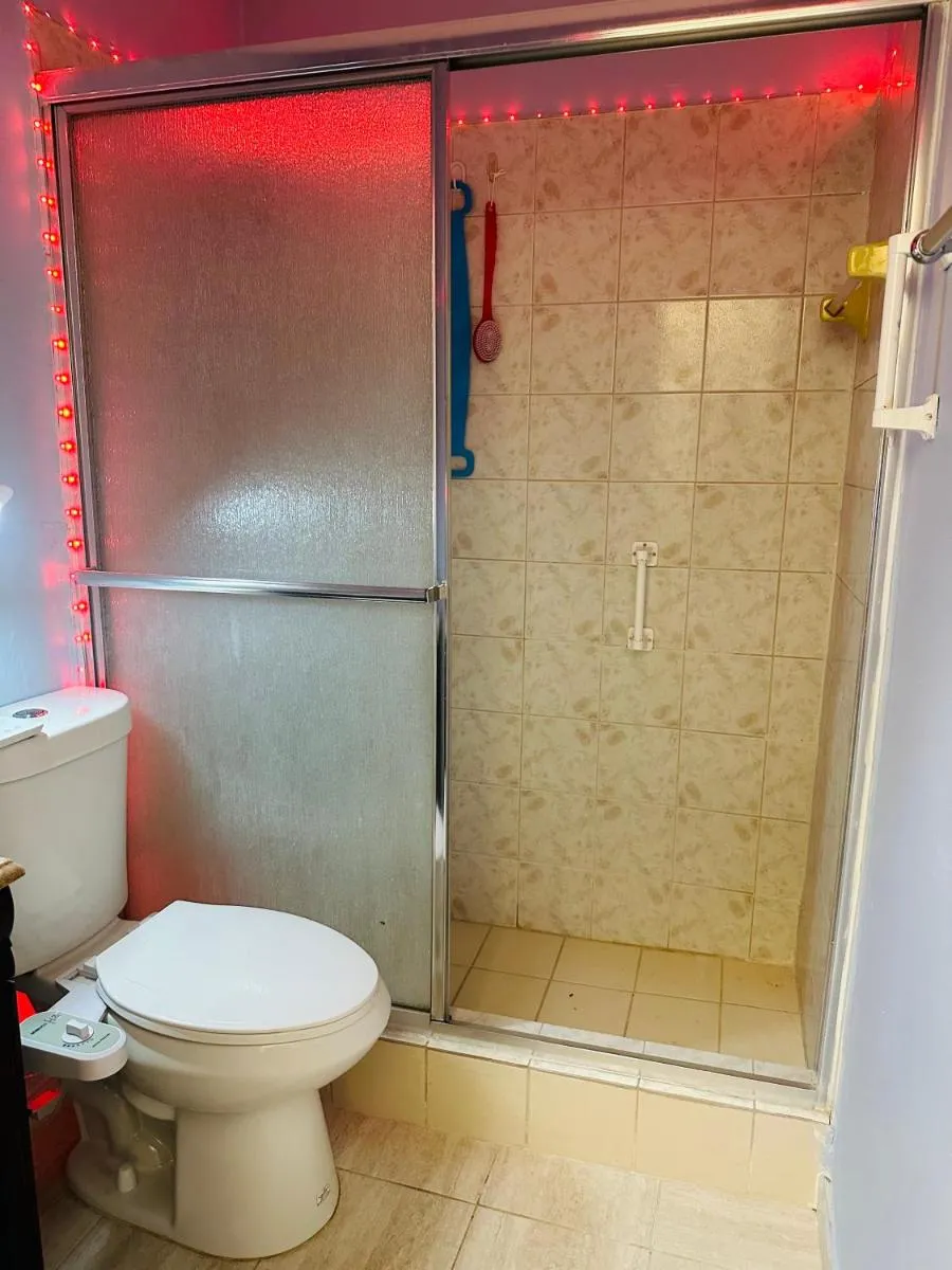 Image 6 of lovely apartment with free parking